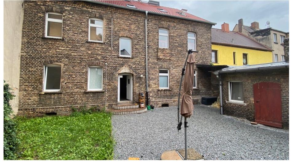 Dachgeschoßwohnung Bitterfeld-Wolfen Bitterfeld - 2 Zimmer, 53 m&sup2;, 480&euro; | Angebot:26197250