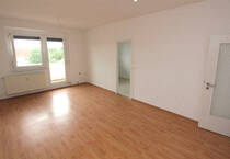 Attraktive neu renovierte 2-Raum-Wohnung in Teutschenthal