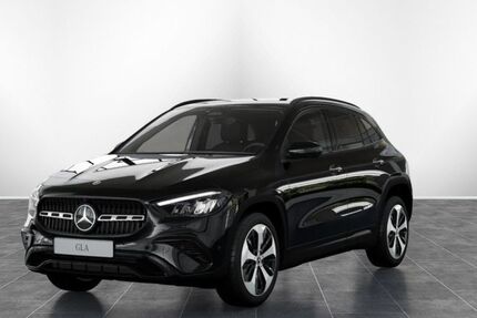 Mercedes-Benz GLA 180 10.000 km 39.229 € Merseburg 06217