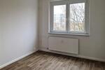 Etagenwohnung Halle (Saale) Halle-Neustadt - 4 Zimmer, 73 m&sup2;, 483&euro; | Angebot:25367633