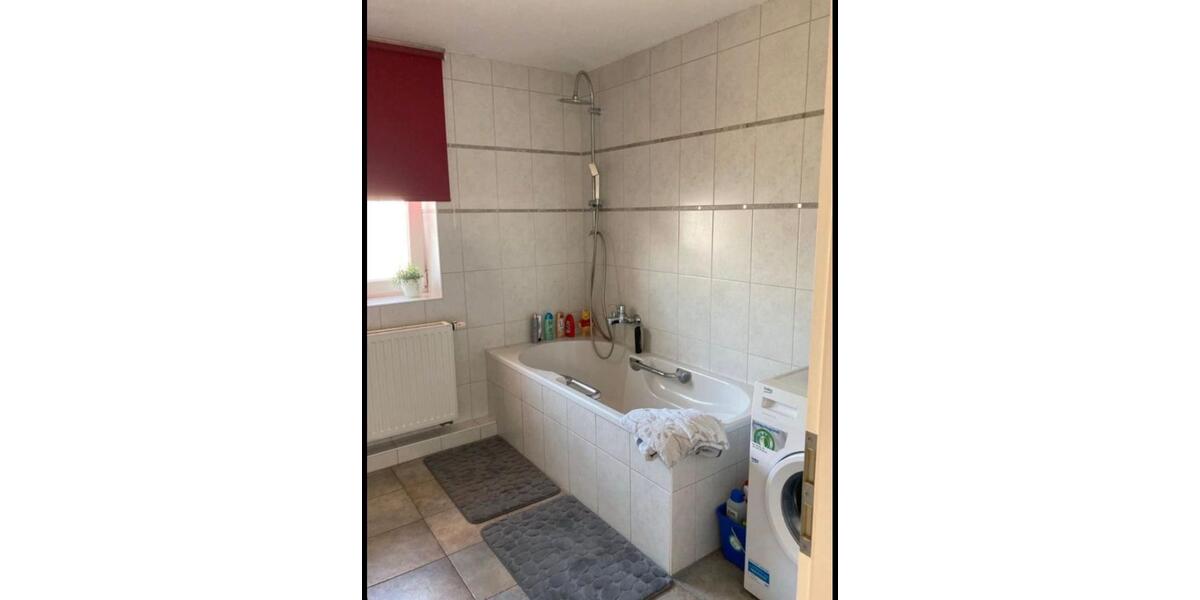 Dachgeschoßwohnung Teutschenthal - 3 Zimmer, 59 m&sup2;, 534&euro; | Angebot:26301387