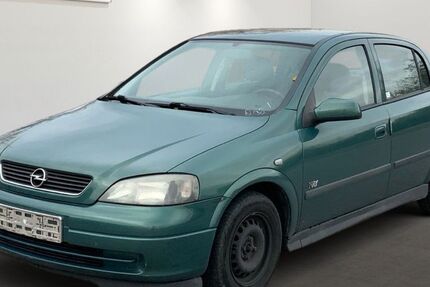 Opel Astra 148.749 km 699 € Brehna 06796