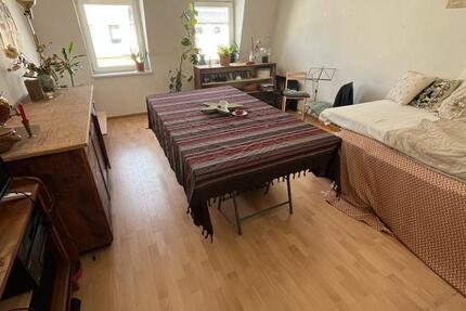 Wohnung Halle (Saale) Damaschkestraße - 4 Zimmer, 96 m&sup2;, 547&euro; | Angebot:25652394