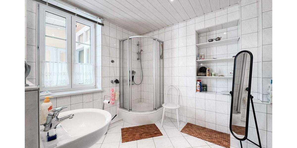 Mehrfamilienhaus, Wohnhaus Halle (Saale) Kanena-Bruckdorf - 9 Zimmer, 120 m&sup2;, 450.000&euro; | Angebot:26188224