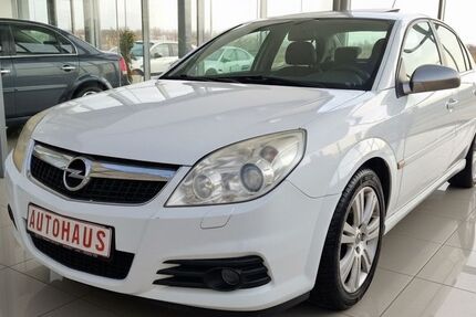 Opel Vectra 174.500 km 2.690 &euro; Halle Saale 06132
