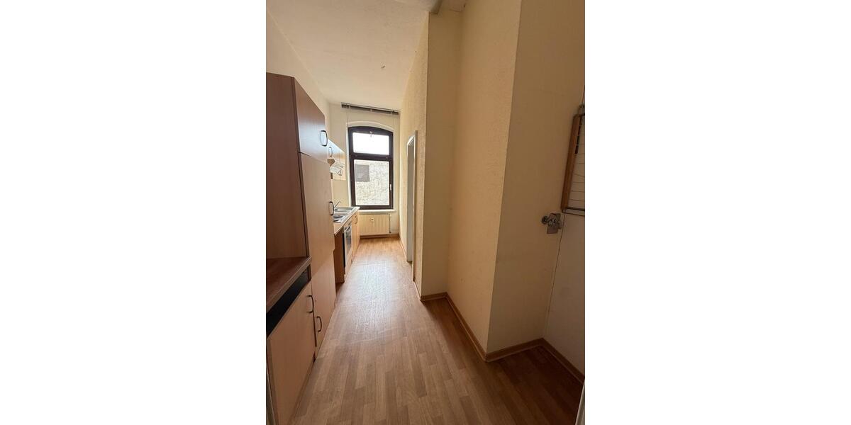 Etagenwohnung Halle (Saale) Damaschkestraße - 3 Zimmer, 72 m&sup2;, 450&euro; | Angebot:26690490