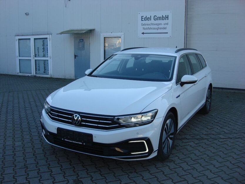 VW Passat 180.000 km 13.950 € Halle ( Saale ) 06116