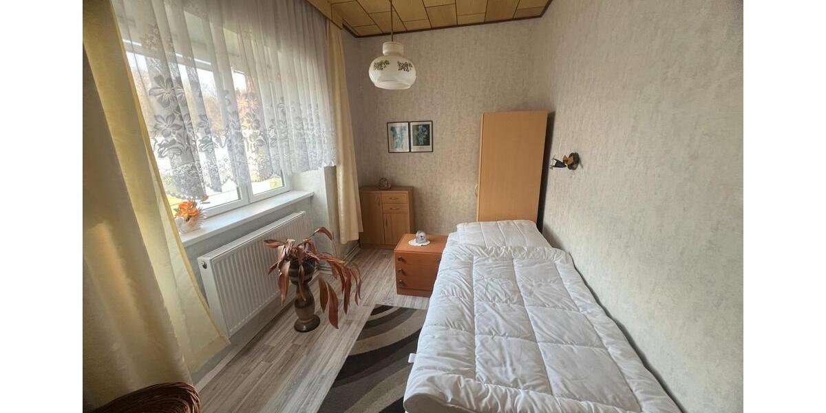 Erdgeschoßwohnung Eisleben (Lutherstadt) - 3 Zimmer, 85 m&sup2;, 530&euro; | Angebot:24562256