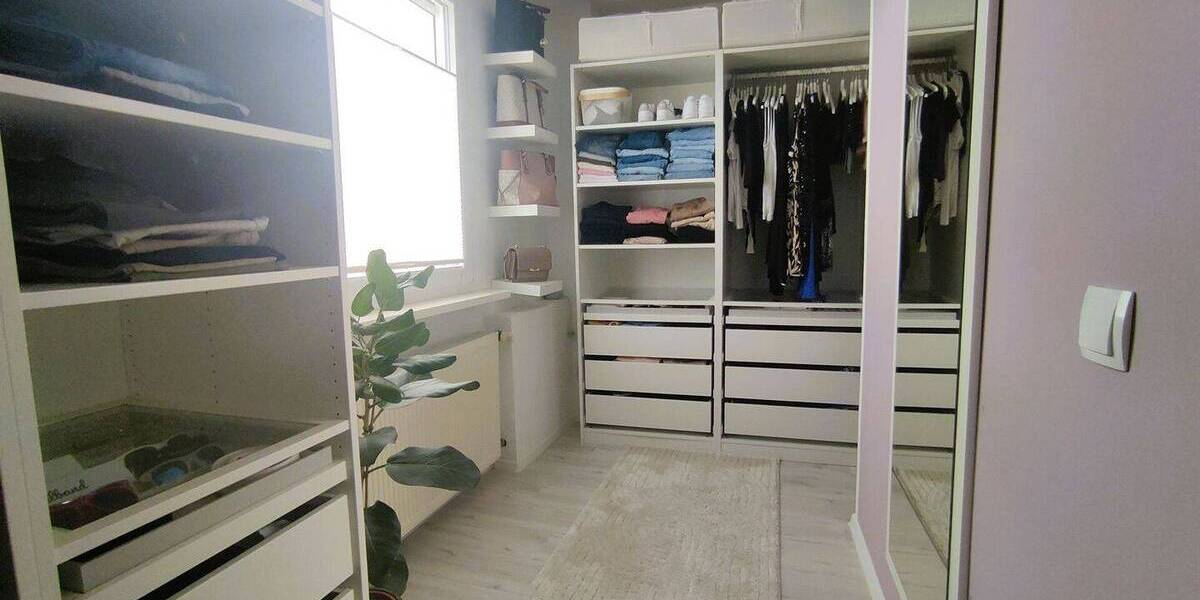 Doppelhaushälfte Sandersdorf-Brehna Zscherndorf - 6 Zimmer, 130 m&sup2;, 300.000&euro; | Angebot:26018039