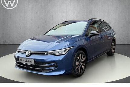 VW Golf 8.800 km 27.870 &euro; Halle/Saale 06110