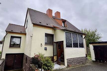 Haus Halle Frohe Zukunft - 5 Zimmer, 120 m&sup2;, 270.000&euro; | Angebot:24722840