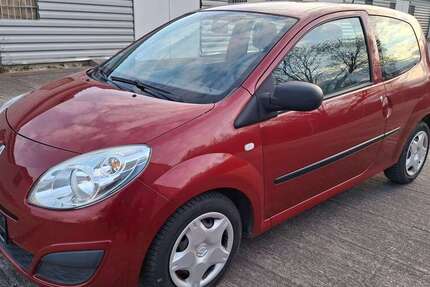 Renault Twingo 129.036 km 2.699 &euro; Halle 06116