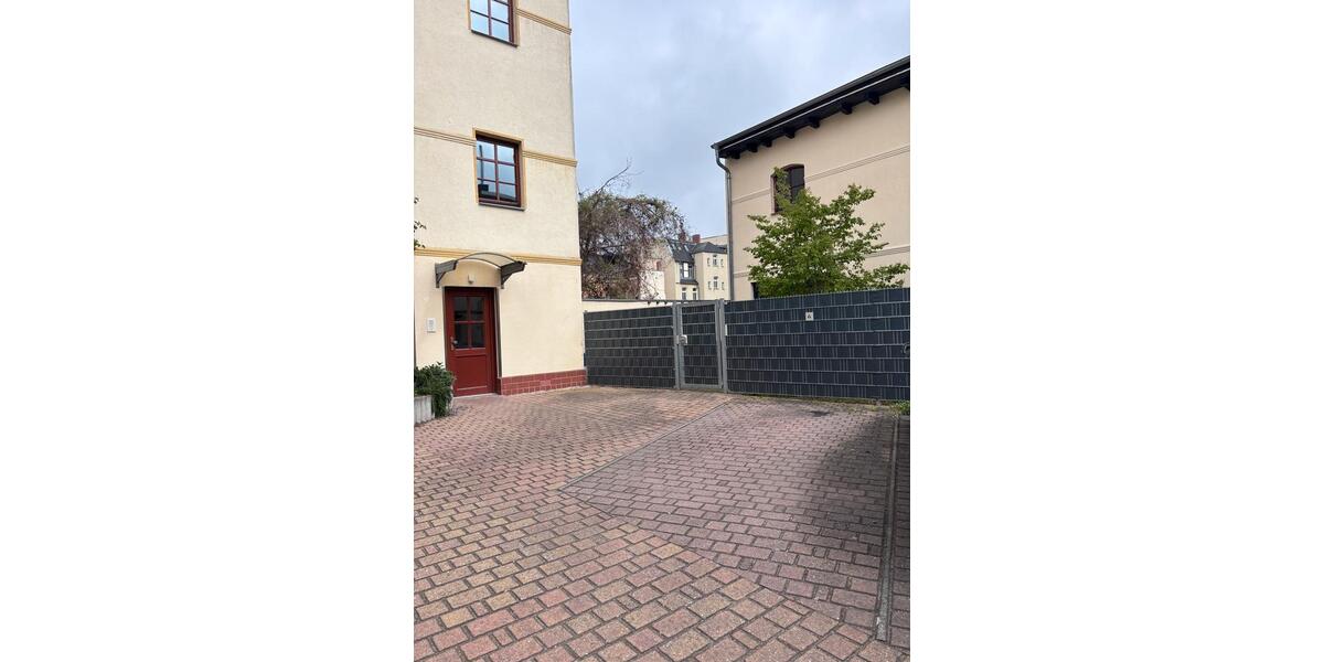 Etagenwohnung Halle (Saale) Damaschkestraße - 3 Zimmer, 82 m&sup2;, 785&euro; | Angebot:26300198