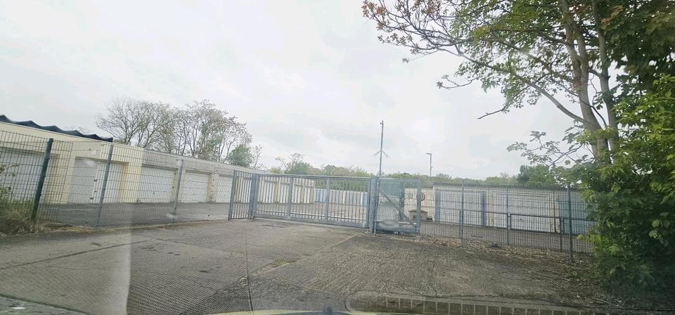 Garagen / Stellplätze Halle (Saale) Halle-Neustadt - 4.500&euro; | Angebot:26607804