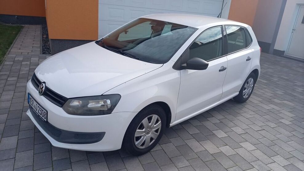 VW Polo 129.000 km 3.300 € Braunsbedra 06242