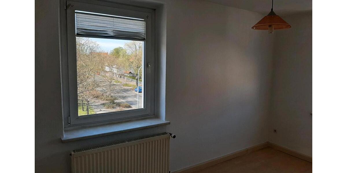 Etagenwohnung Südliches Anhalt - 3 Zimmer, 67 m&sup2;, 83.000&euro; | Angebot:26986950