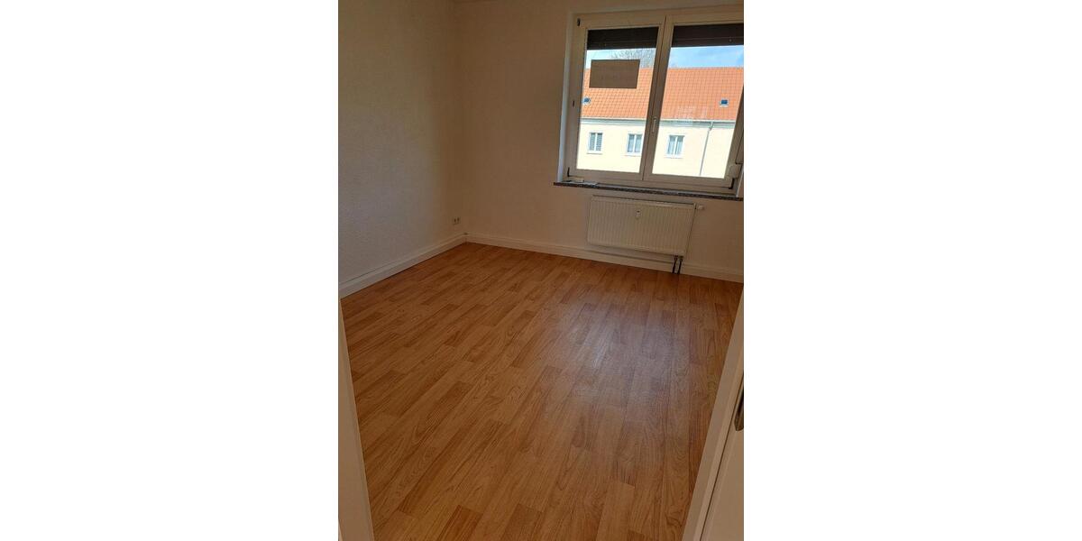 Etagenwohnung Lützen - 2 Zimmer, 50 m&sup2;, 47.000&euro; | Angebot:26900551