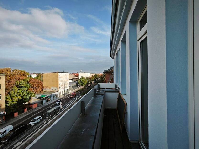 @ Sofort einziehen! Sanierte 4-Zimmer-Wohnung @ 4 zimmer