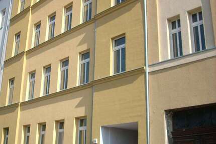 Wohnung zum Mieten in Halle 265 € 32 m² 1 zimmer