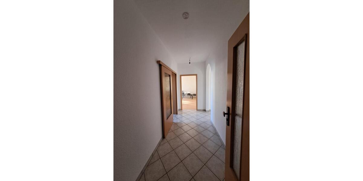 Erdgeschoßwohnung Eisleben (Lutherstadt) - 3 Zimmer, 74 m&sup2;, 520&euro; | Angebot:23599563