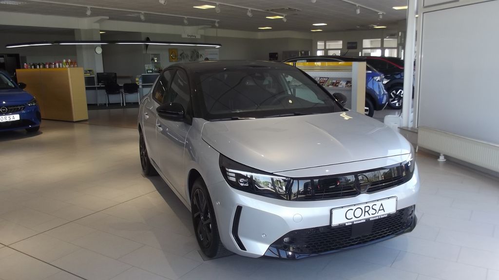 Opel Corsa 9.270 km 20.950 &euro; Querfurt 06268