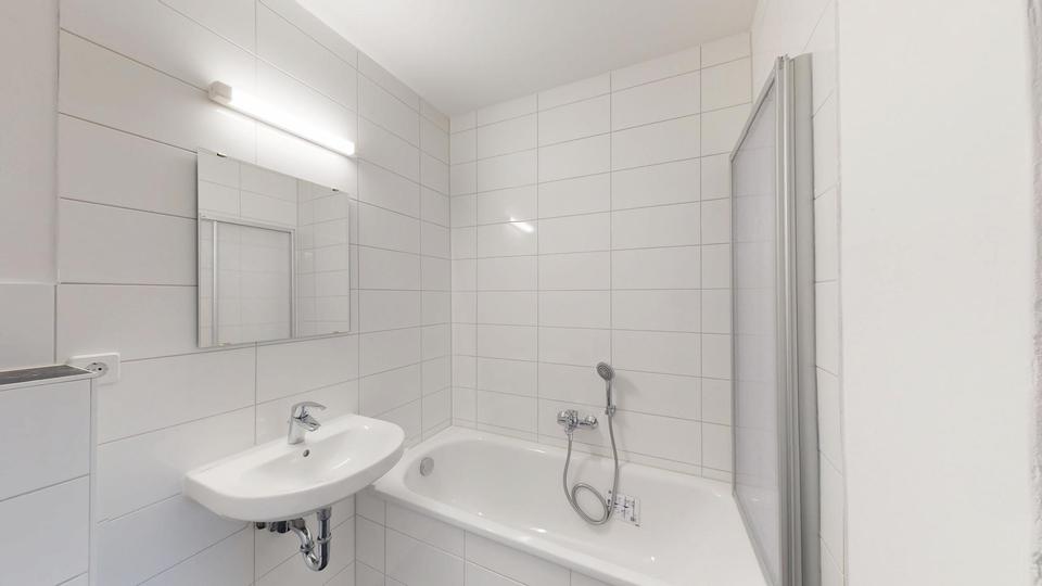 Etagenwohnung Halle (Saale) Dölau - 3 Zimmer, 70 m&sup2;, 443&euro; | Angebot:25436375