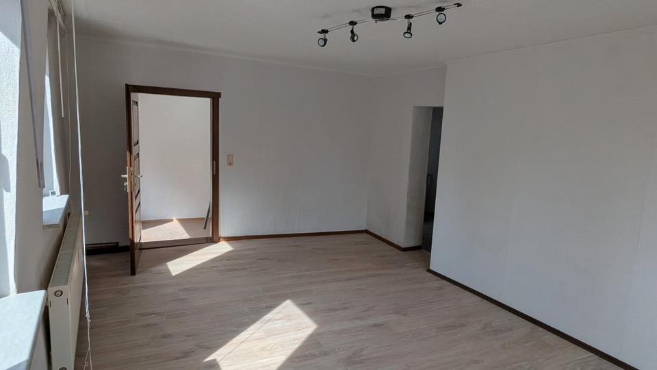 Gewerbeobjekt Halle (Saale) Silberhöhe - 290&euro; | Angebot:26474859