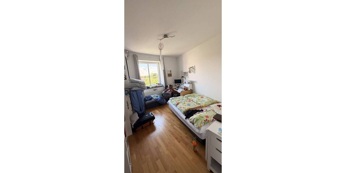 Etagenwohnung Markranstädt Quesitz - 5 Zimmer, 134 m&sup2;, 1.300&euro; | Angebot:26763989