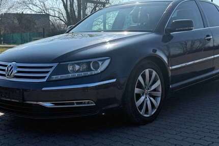 VW Phaeton 235.105 km 9.999 &euro; Schkopau 06258