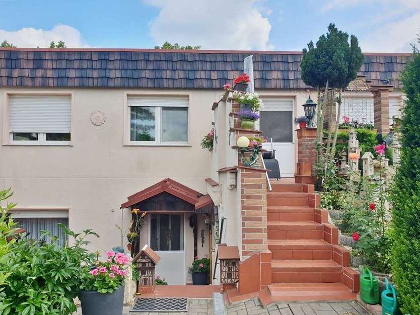 Haus zum Kaufen in Merseburg 198.000 € 120 m²
