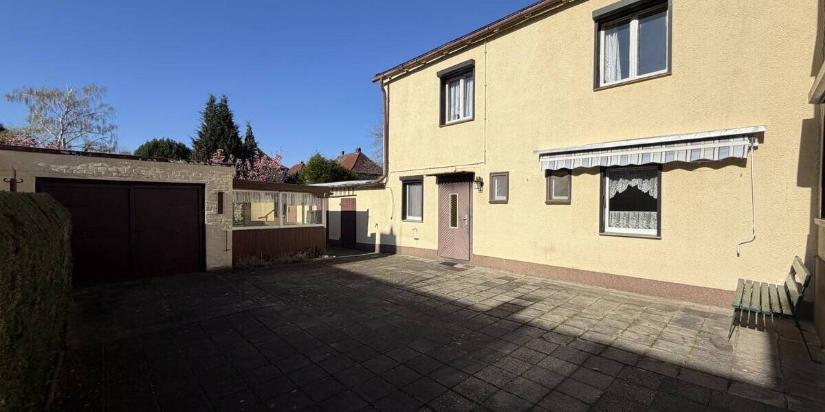Doppelhaushälfte Bitterfeld-Wolfen Wolfen - 5 Zimmer, 119 m&sup2;, 89.000&euro; | Angebot:26204754