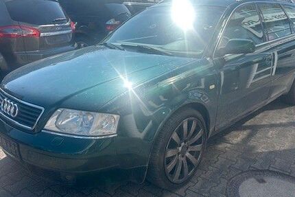 Audi A6 260.000 km 950 &euro; Halle/Saale 06116