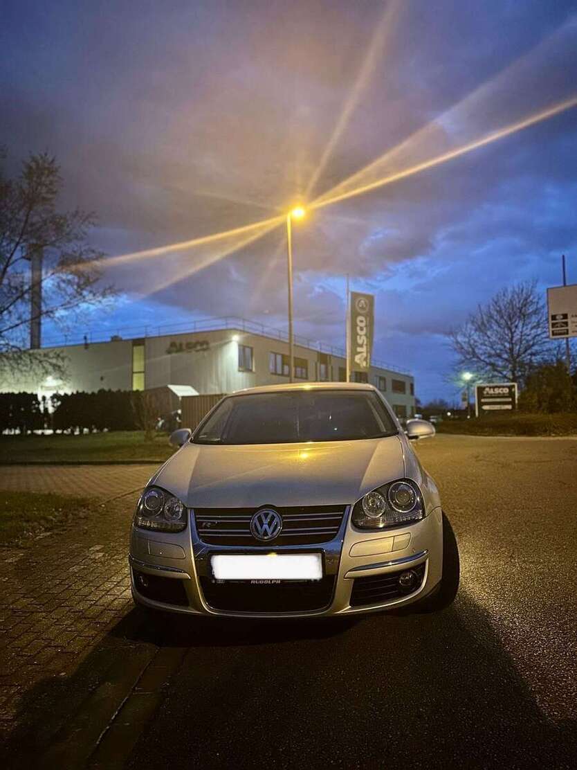 VW Jetta 166.000 km 5.550 € Merseburg 06217