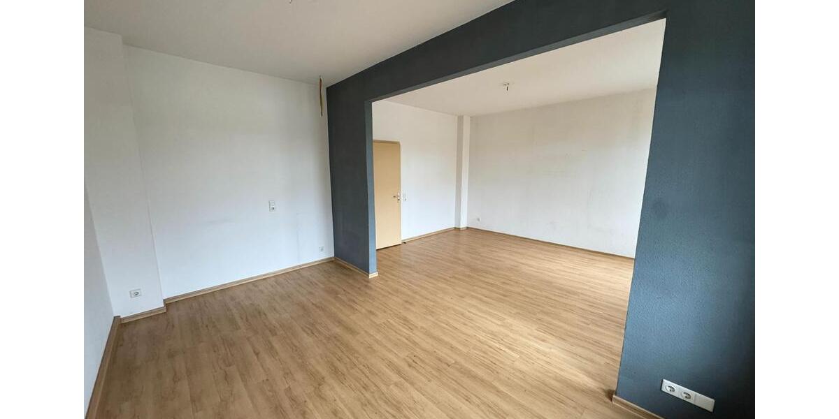 Erdgeschoßwohnung Halle (Saale) Am Wasserturm/Thaerviertel - 4 Zimmer, 96 m&sup2;, 795&euro; | Angebot:26660646