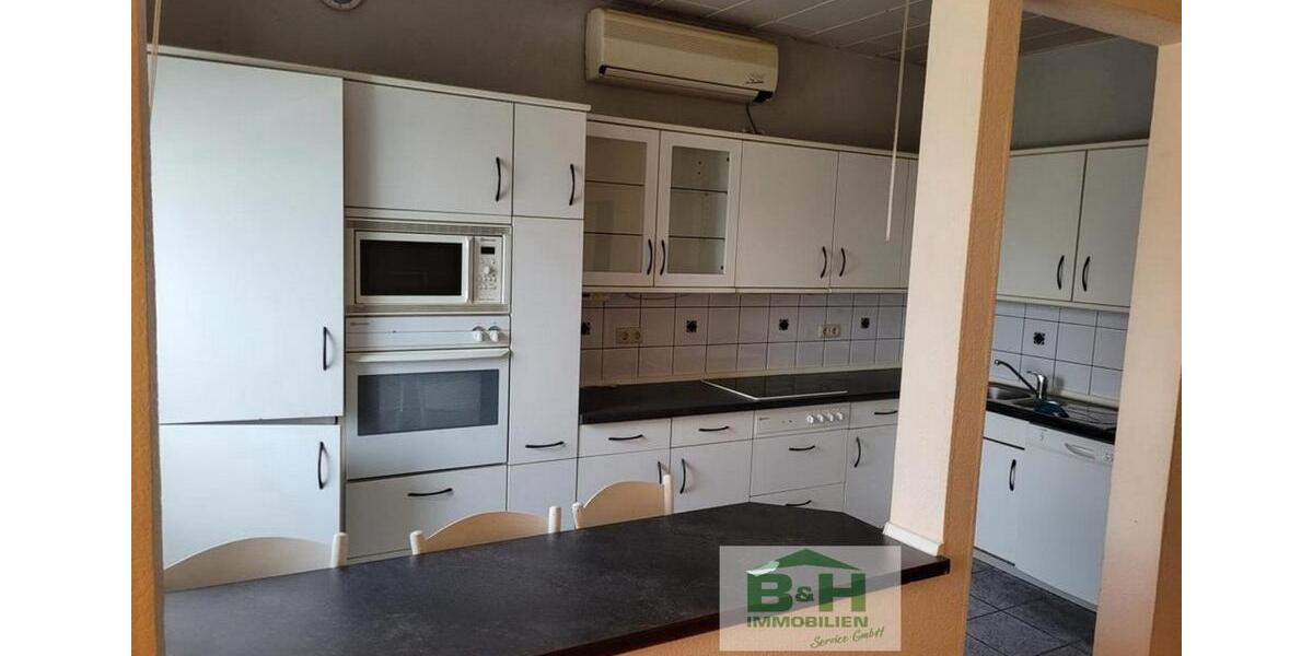 Dachgeschoßwohnung Sandersdorf-Brehna Brehna - 3 Zimmer, 80 m&sup2;, 400&euro; | Angebot:25125125