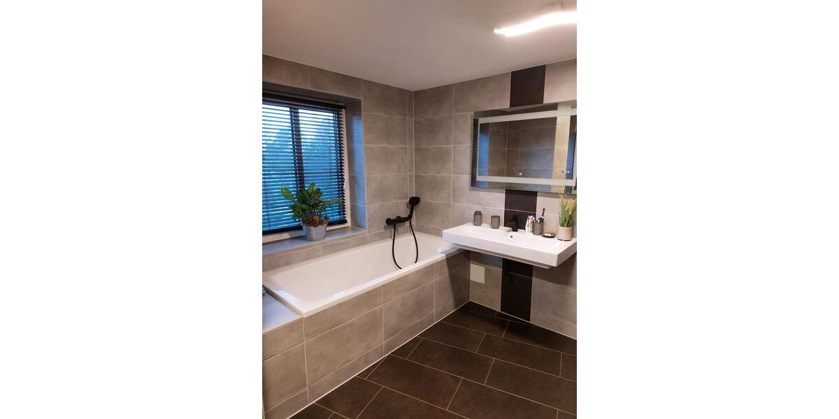 Einfamilienhaus Mücheln (Geiseltal) - 6 Zimmer, 124 m&sup2;, 249.000&euro; | Angebot:27182516