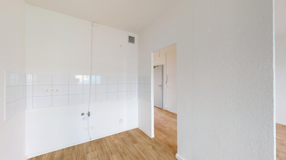 3 Raum Wohnung mit Balkon und Ausblick ins Grüne zimmer