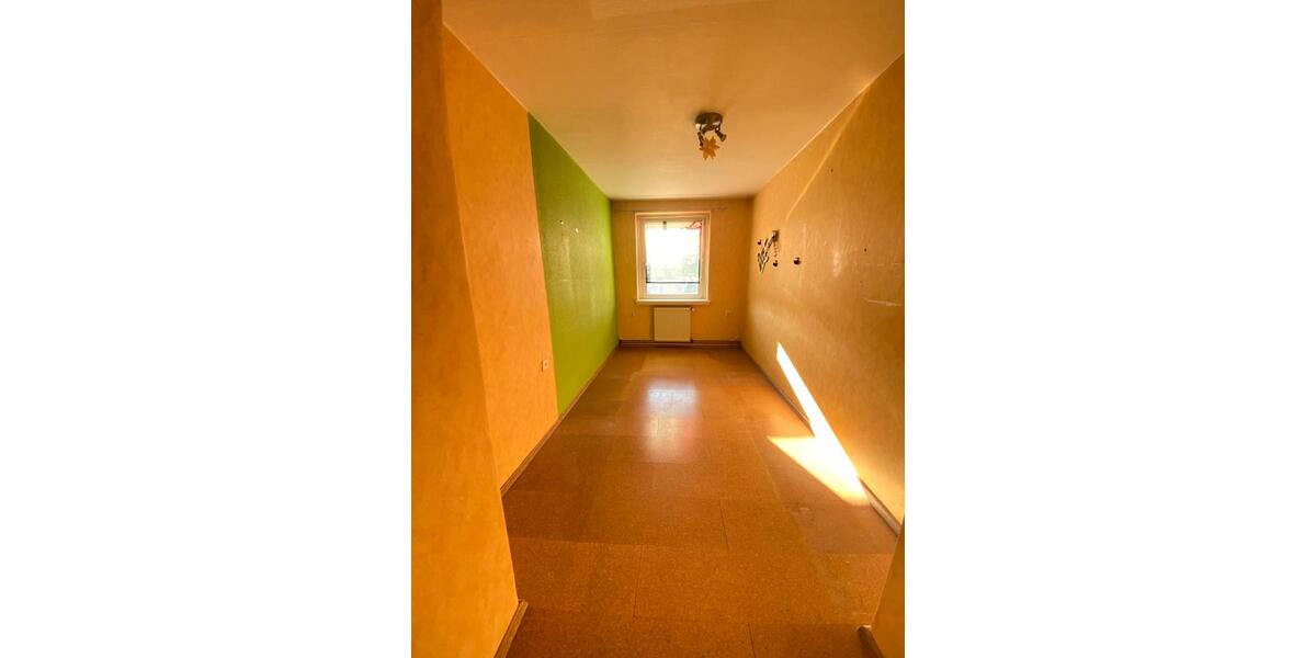 Etagenwohnung Halle (Saale) Frohe Zukunft - 4 Zimmer, 68 m&sup2;, 145.000&euro; | Angebot:25856755