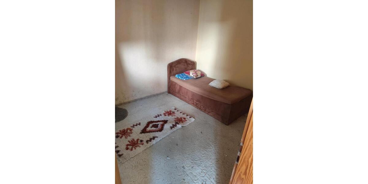 Reihenhaus Gerbstedt - 6 Zimmer, 140 m&sup2;, 840&euro; | Angebot:27533173