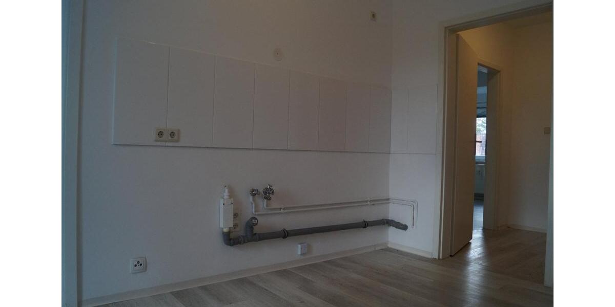 Etagenwohnung Teutschenthal - 2 Zimmer, 40 m&sup2;, 300&euro; | Angebot:25269842