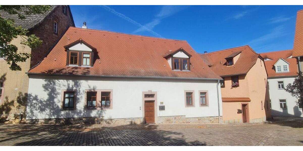 Reihenmittelhaus Querfurt - 5 Zimmer, 130 m&sup2;, 125.000&euro; | Angebot:25801820