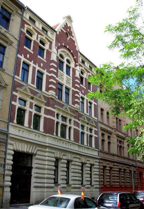 Wohnung zum Mieten in Halle 516 € 68.8 m²