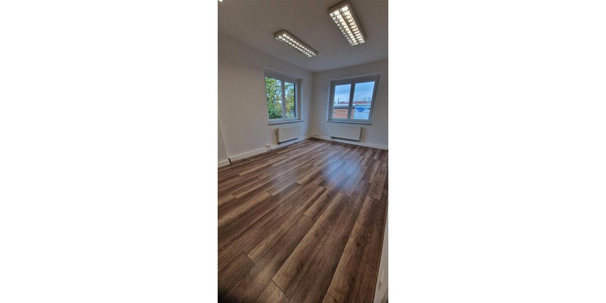Gewerbeobjekt Halle (Saale) Büschdorf - 590&euro; | Angebot:26260923