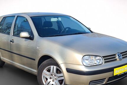 VW Golf 69.826 km 4.590 &euro; Halle (Saale) 06128