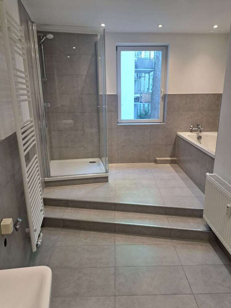 Wohnung zum Mieten in Halle (Saale) 730 € 73 m²
