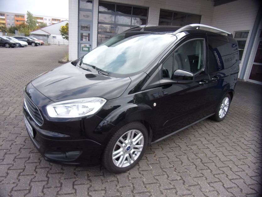 Ford Tourneo Courier 79.850 km 8.280 € Wolfen 06766