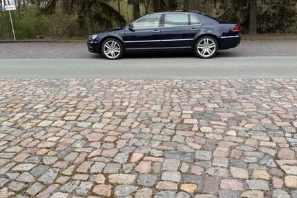 VW Phaeton 98.500 km 25.500 &euro; Wolfen 06766