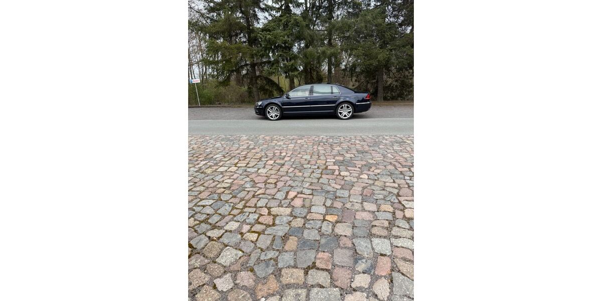 VW Phaeton 98.500 km 25.500 &euro; Wolfen 06766
