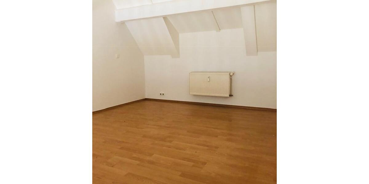 Etagenwohnung Querfurt - 1 Zimmer, 35 m&sup2;, 250&euro; | Angebot:24690923
