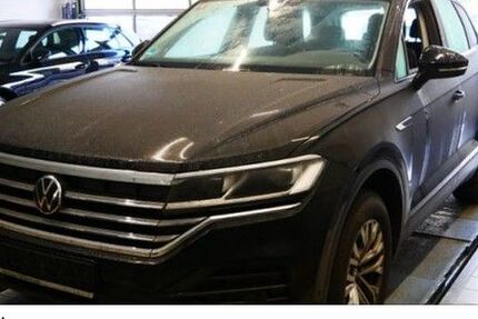 VW Touareg 56.400 km 49.750 € Halle (Saale) 06110